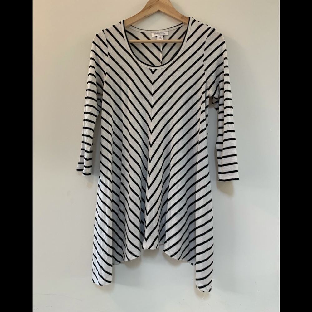 Motherhood maternity knit top small